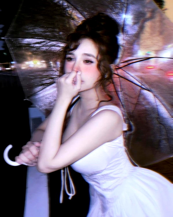 lyhythuedoxinh instagram image archive image