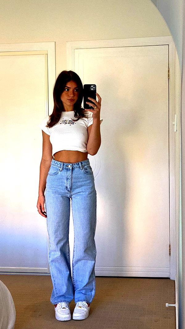 dekota_thompson instagram image archive image
