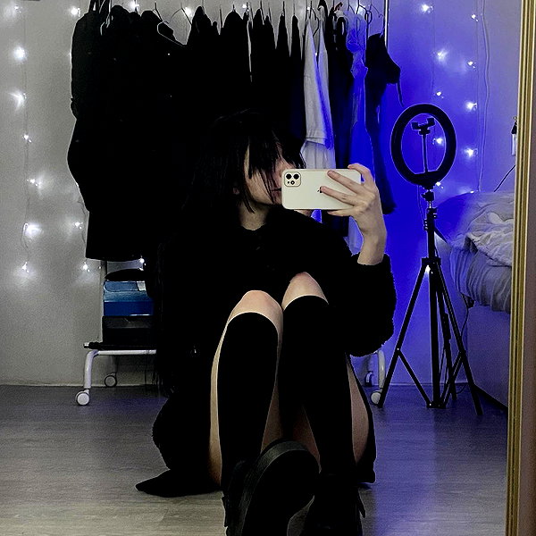 glowmoonshorty instagram image archive image