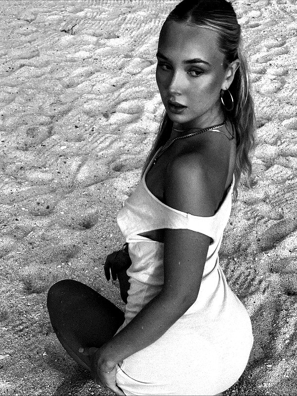 0emmamac instagram image archive image