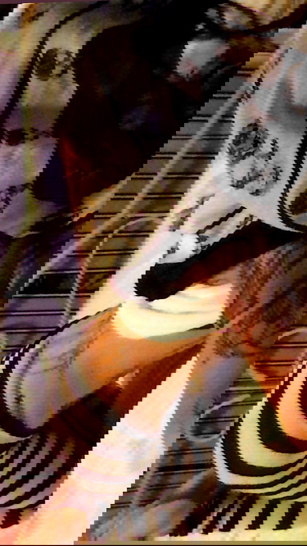 zommmbri image ~ Altpins