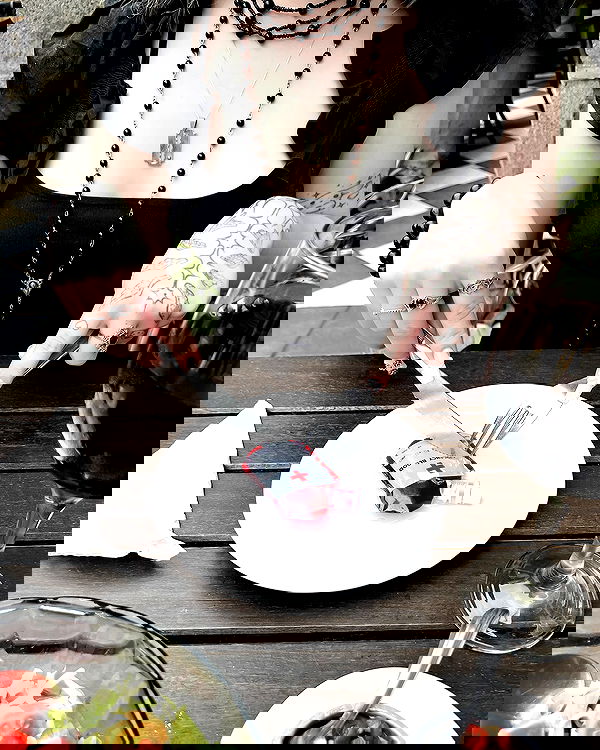 naia_gg naia_gg archive image