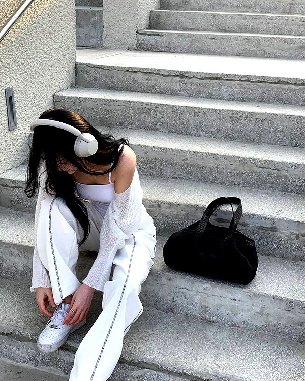 daxbin instagram image archive image