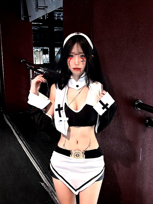 nnxinn_ instagram image archive image