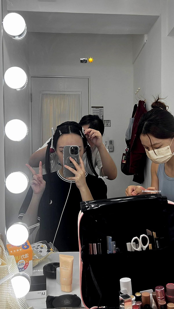 a.tinn___ instagram image archive image
