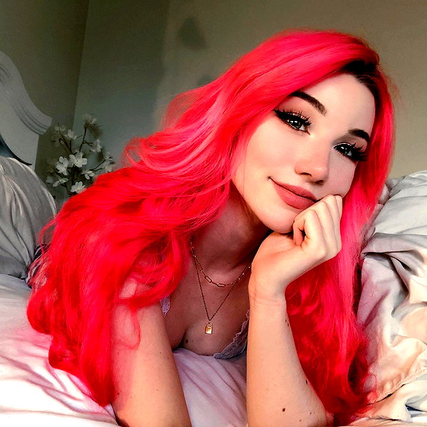 danielle.mercedie instagram image archive image