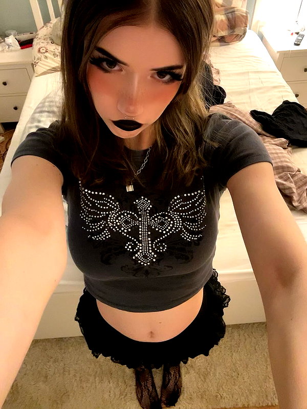 m1chelleluna instagram image archive image