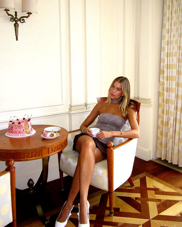 sophiebatzloff instagram image archive image