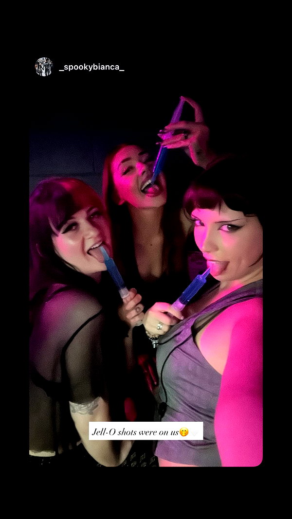 haileylayfield instagram image archive image