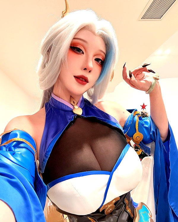 Archived image from @takomayuyi on Instagram