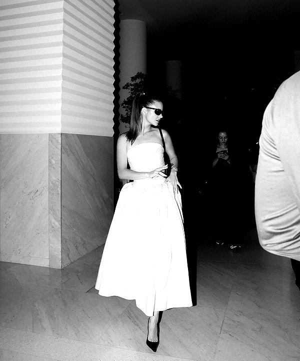 realbarbarapalvin instagram image archive image