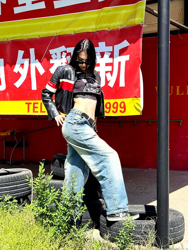 najavamp instagram image archive image
