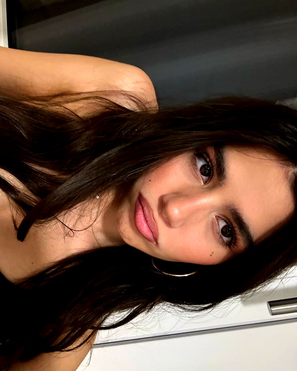 ainaratorneg instagram image archive image