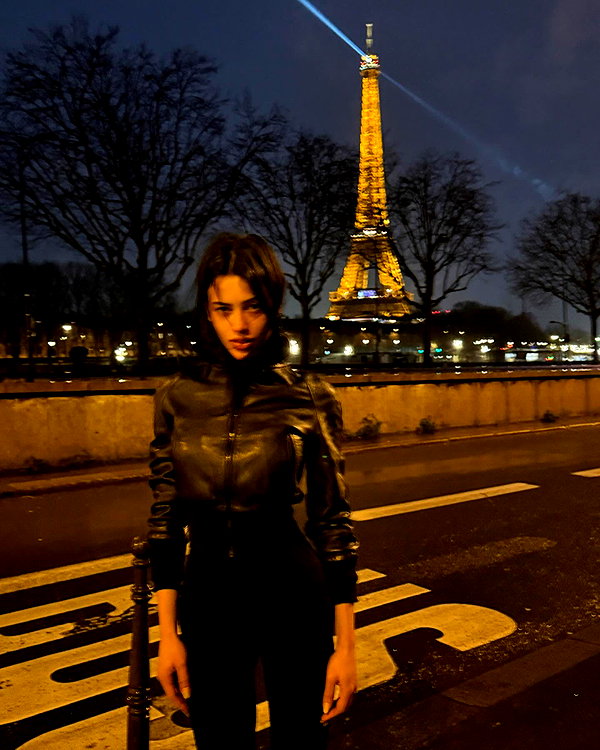 leonanaomii instagram image archive image