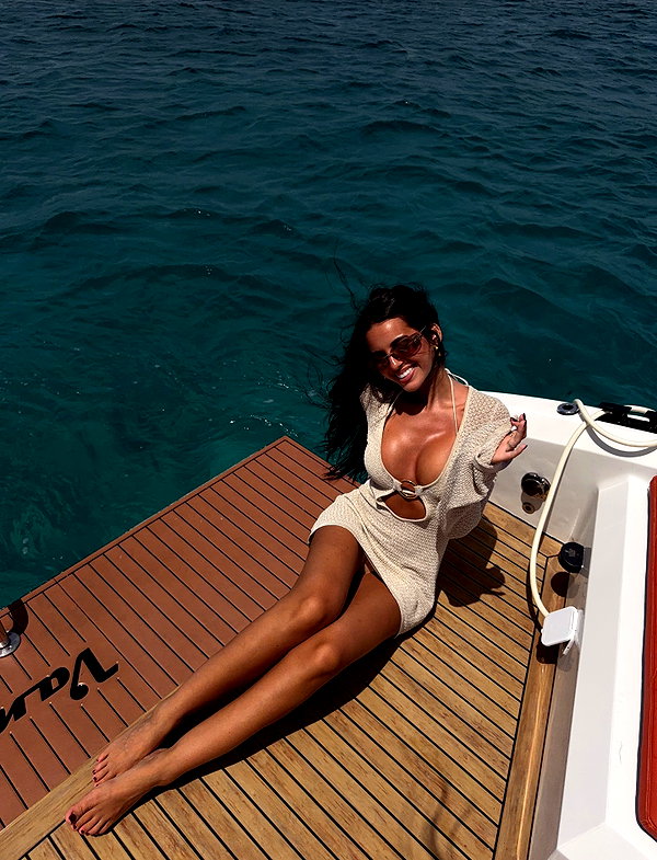 zoeliss instagram image archive image