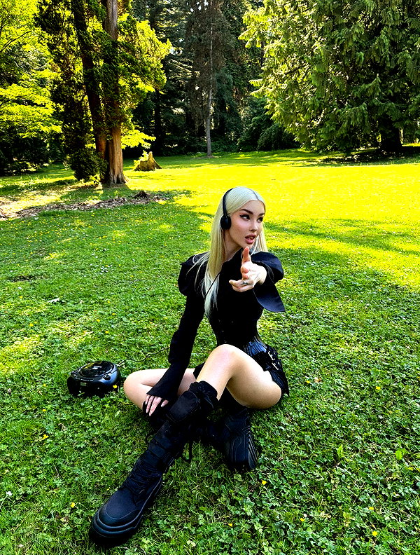 maria_domark instagram image archive image