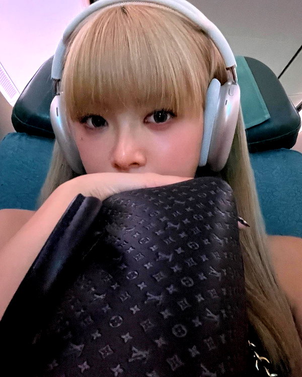 hhh.e_c.v instagram image archive image