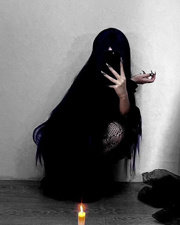 glowmoonshorty instagram image archive image