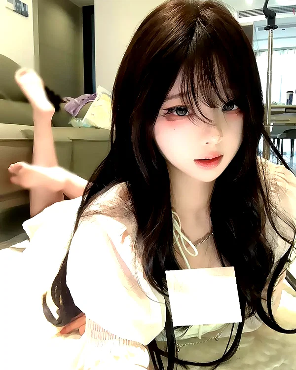 yingyinng_ instagram image archive image