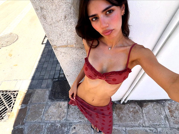 ainaratorneg instagram image archive image
