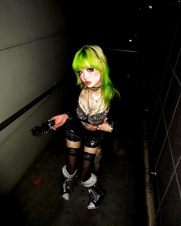 angelwithashotgunxx instagram image archive image