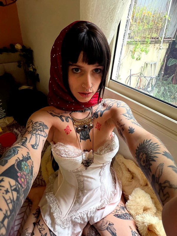 strawberryshanz instagram image archive image