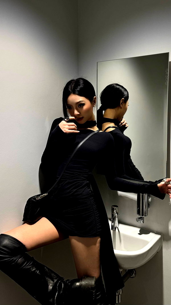 chuihon_ instagram image archive image