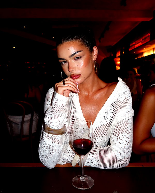 oliviaphillipps instagram image archive image
