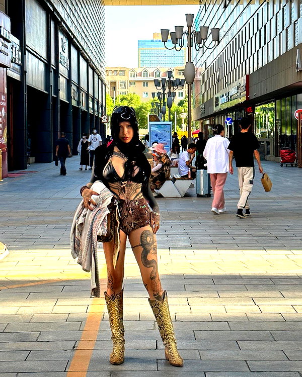 darkstar_mia instagram image archive image