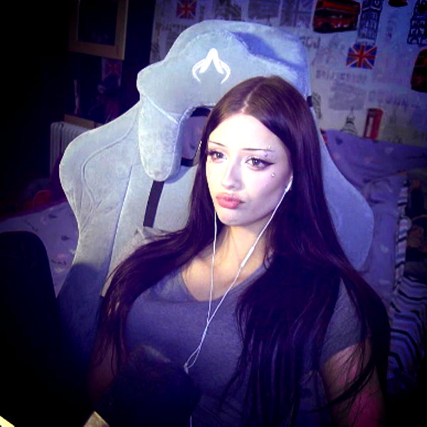 chrisstinalekss instagram image archive image