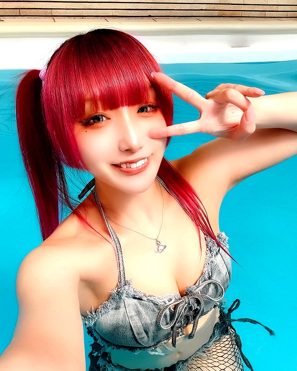 nanasemeron instagram image archive image