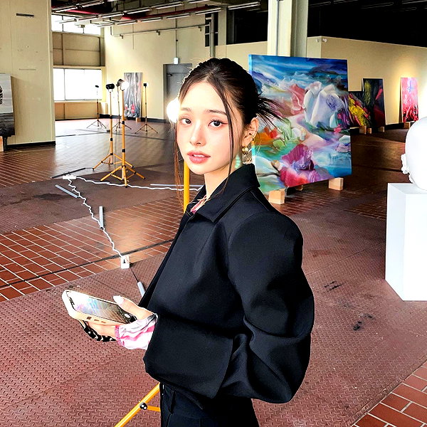 dear.zia instagram image archive image