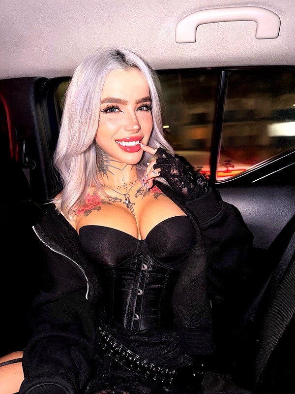 barbie_vampi instagram image archive image
