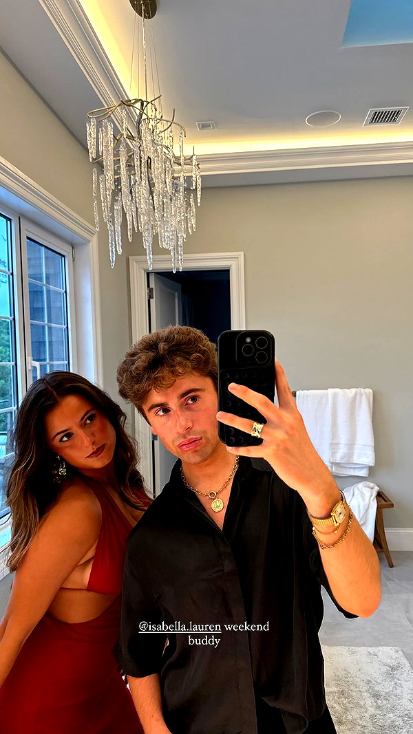 isabella.lauren instagram image archive image