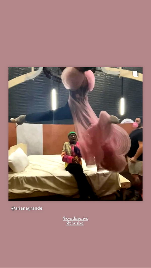 arianagrande instagram image archive image