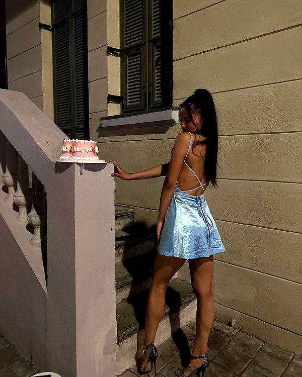 mika.ramosss instagram image archive image