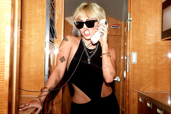 mileycyrus instagram image archive image