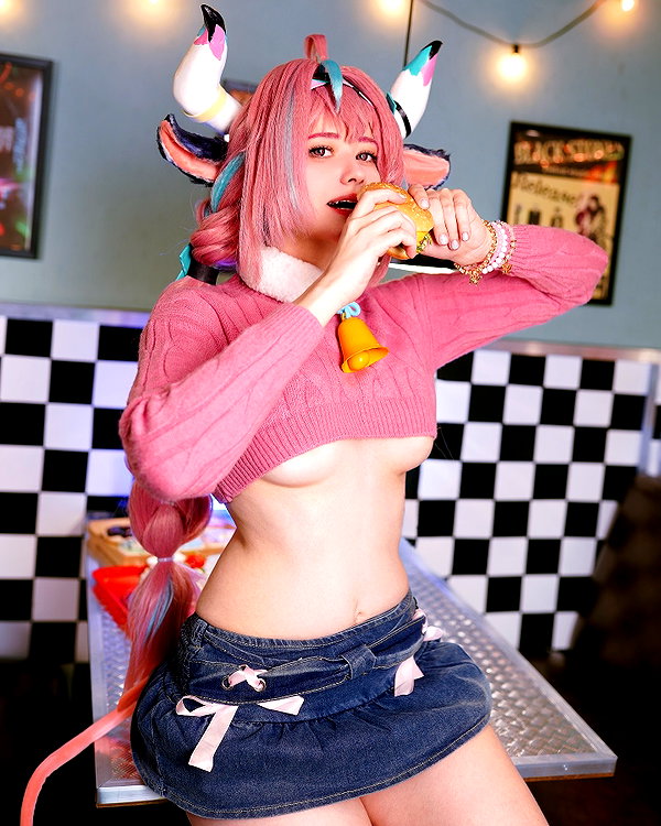 pepper_cos instagram image archive image