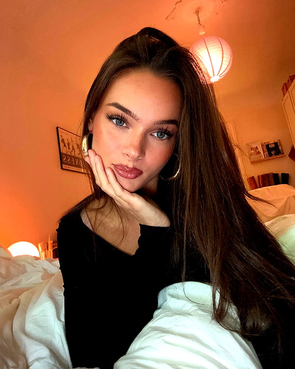 emmaaurora instagram image archive image