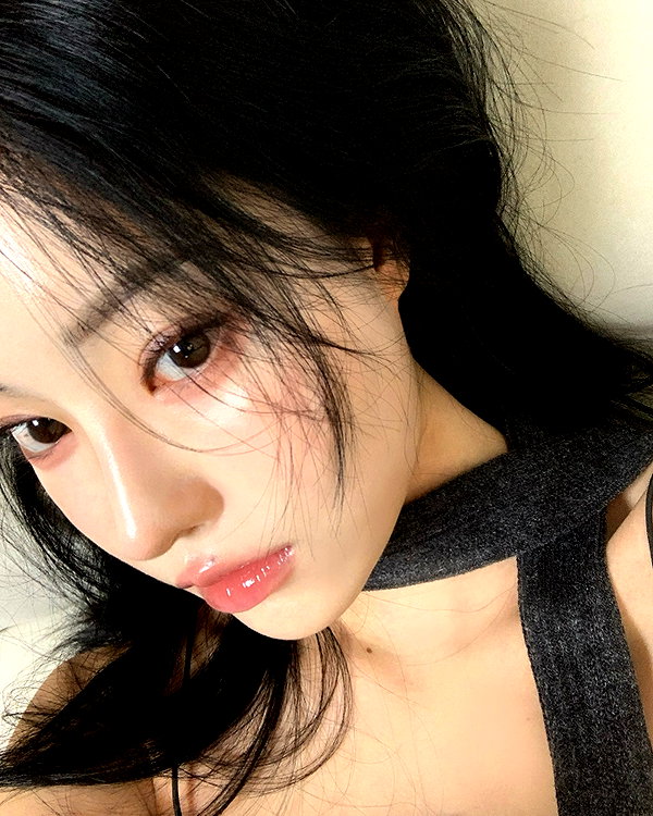 daxbin instagram image archive image