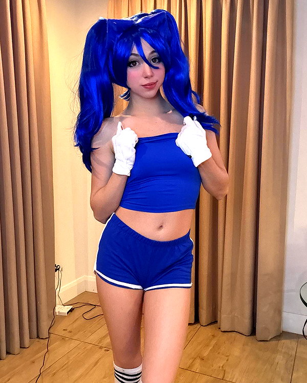 kennakins.cos instagram image archive image