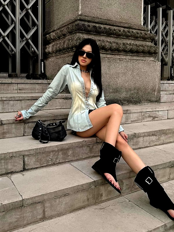 lyhythuedoxinh instagram image archive image