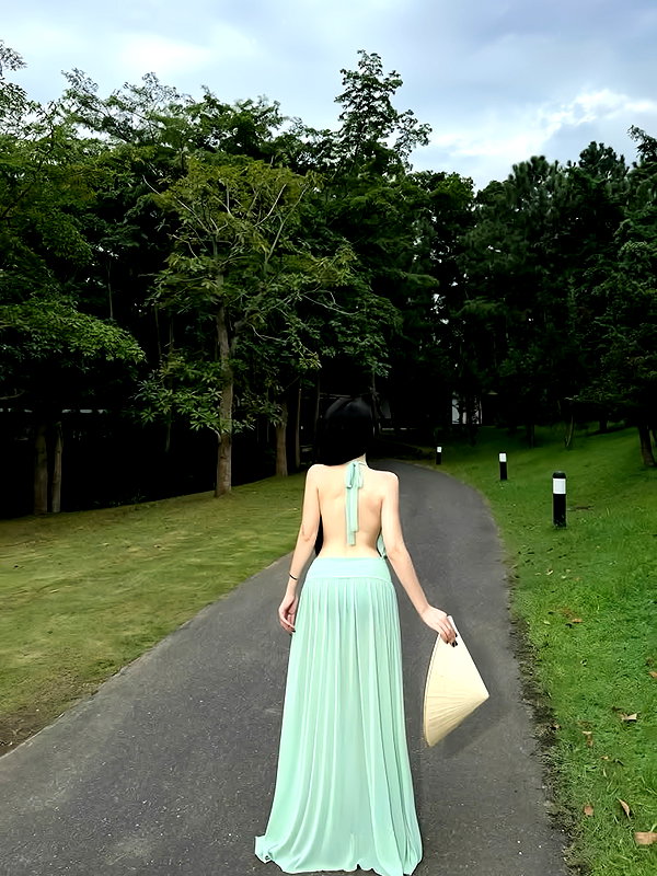 lyhythuedoxinh instagram image archive image