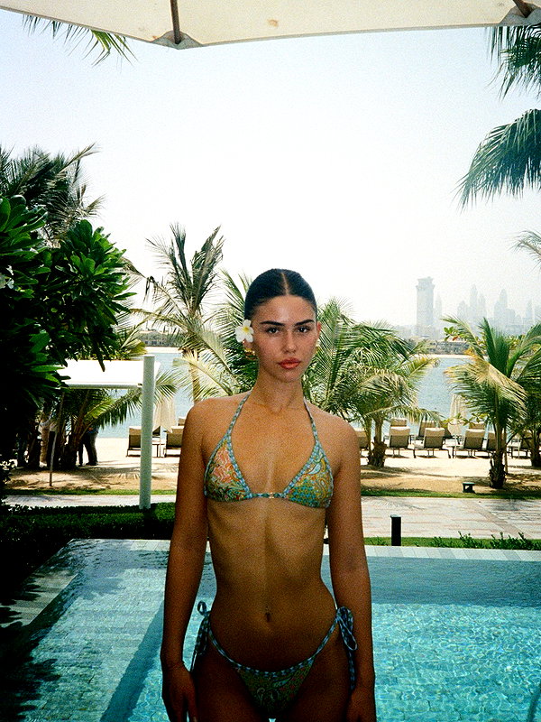 leahhalton instagram image archive image