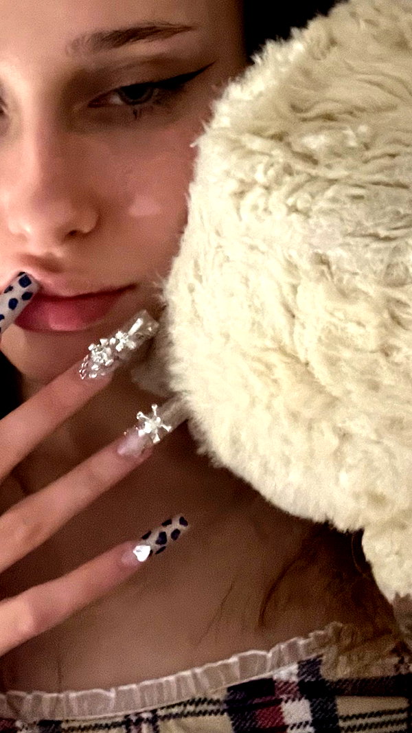 leanxhrt instagram image archive image