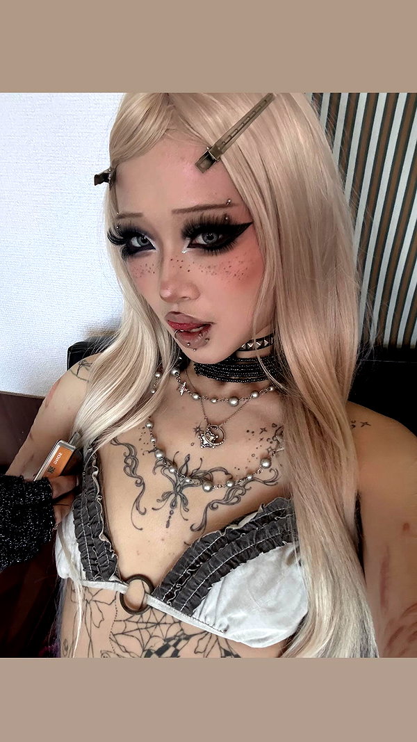 angelwithashotgunxx instagram image archive image