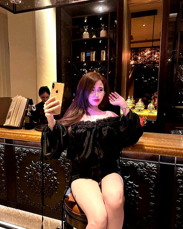 lyhythuedoxinh instagram image archive image