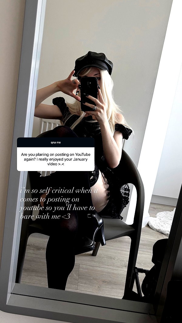 Archived image from @v4.nnas on Instagram
