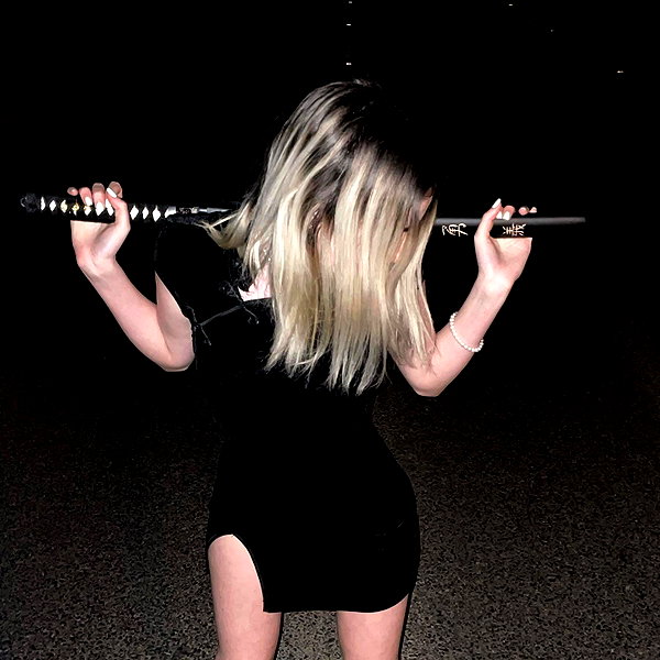 eliya.ho instagram image archive image