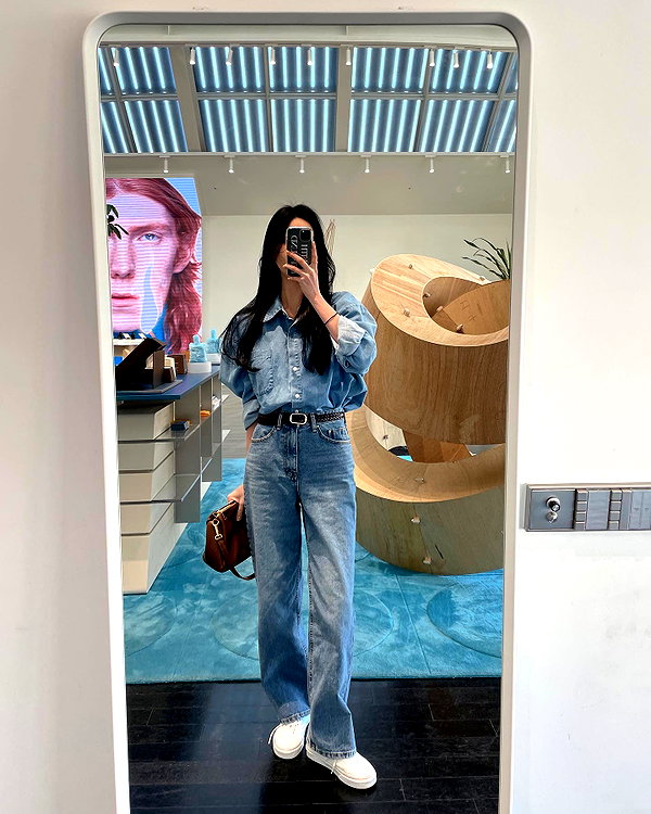 daxbin instagram image archive image